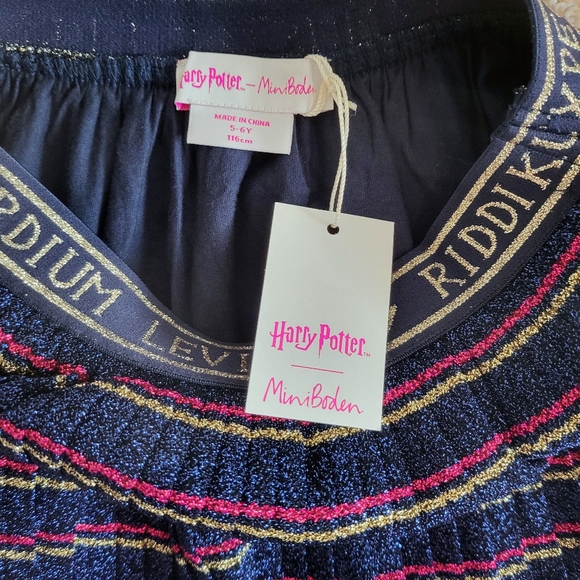 ♥️NWT♥️ BODEN LIMITED EDITION HARRY POTTER GIRLS SKIRT - Picture 2 of 10